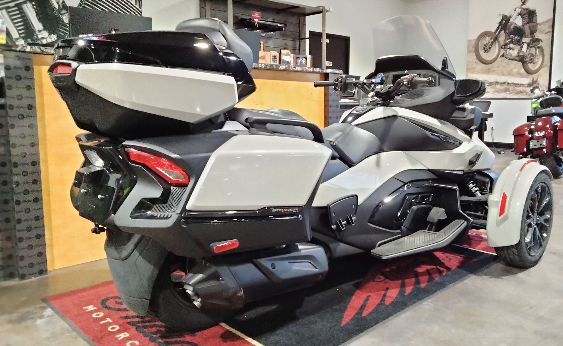 2020 Can-Am Spyder RT Limited in Wilmington, Delaware - Photo 8