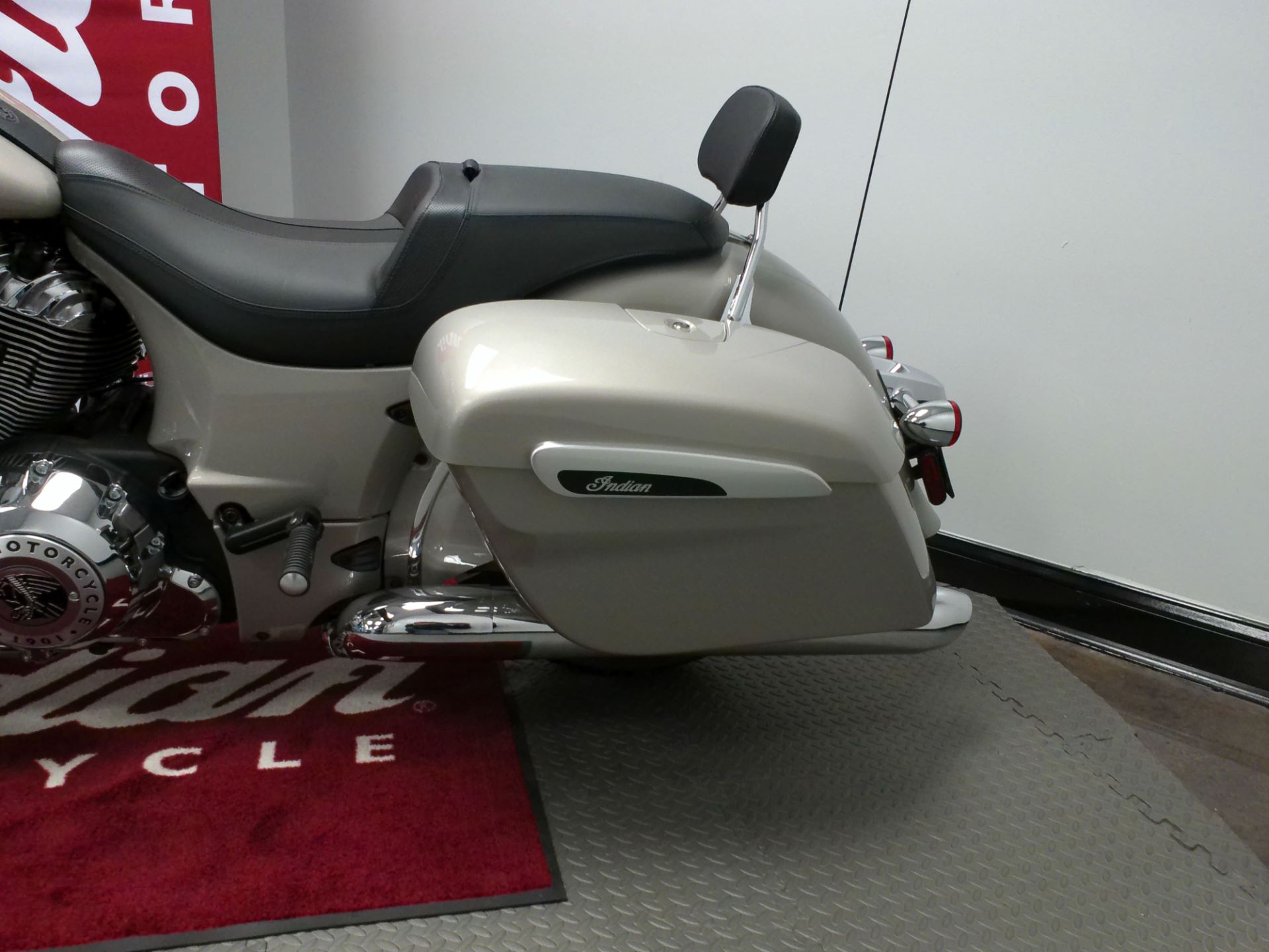 2023 Indian Motorcycle Chieftain® Limited in Wilmington, Delaware - Photo 18