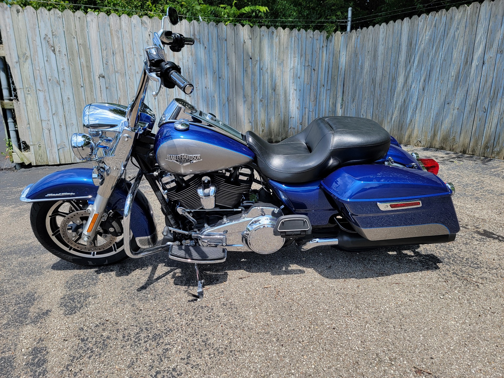 2017 Harley-Davidson Road King® in Xenia, Ohio - Photo 2