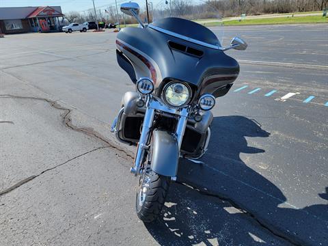 2016 Harley-Davidson CVO™ Limited in Xenia, Ohio - Photo 5