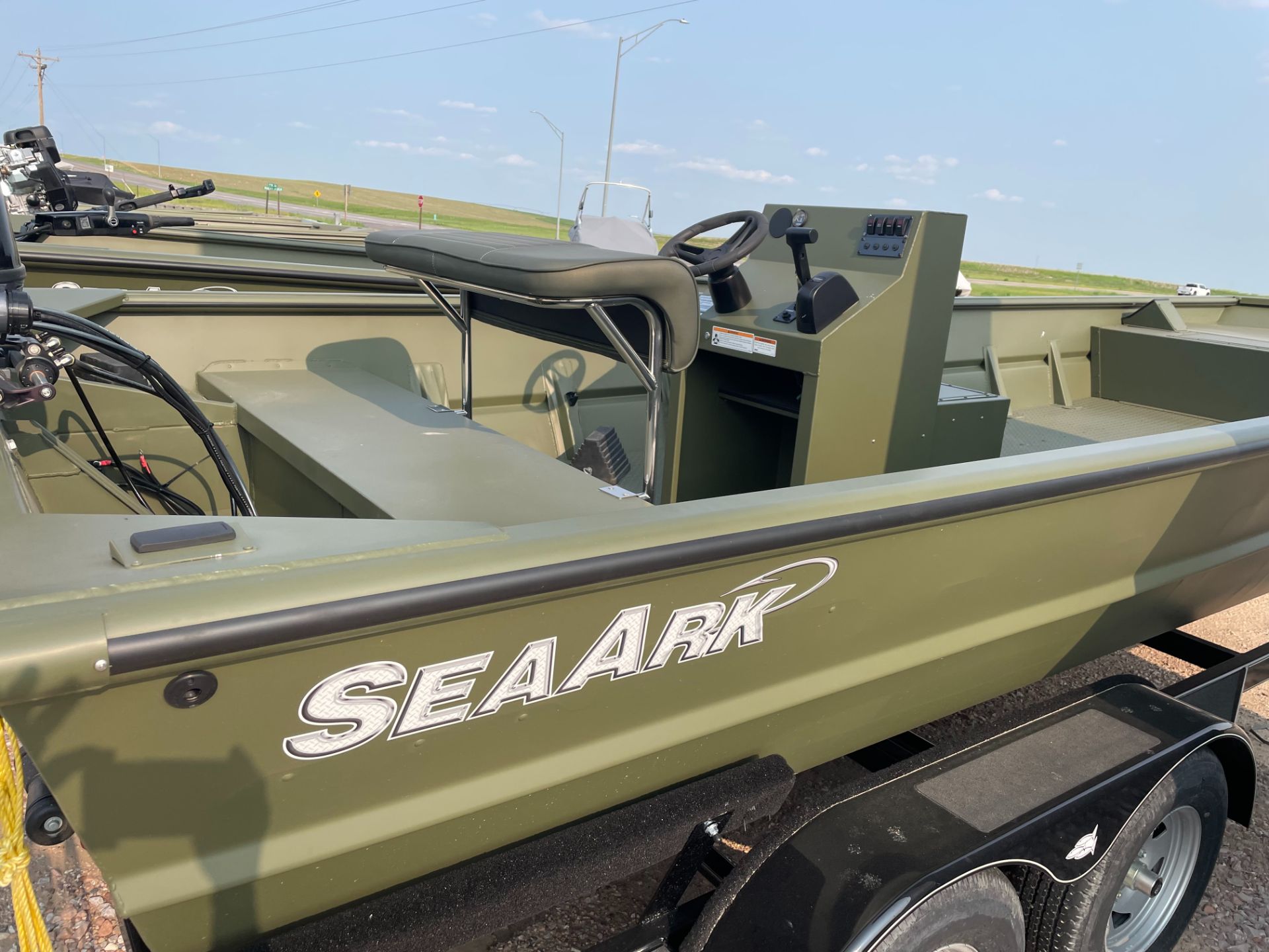 2023 SeaArk 2472-MV in Ogallala, Nebraska - Photo 6
