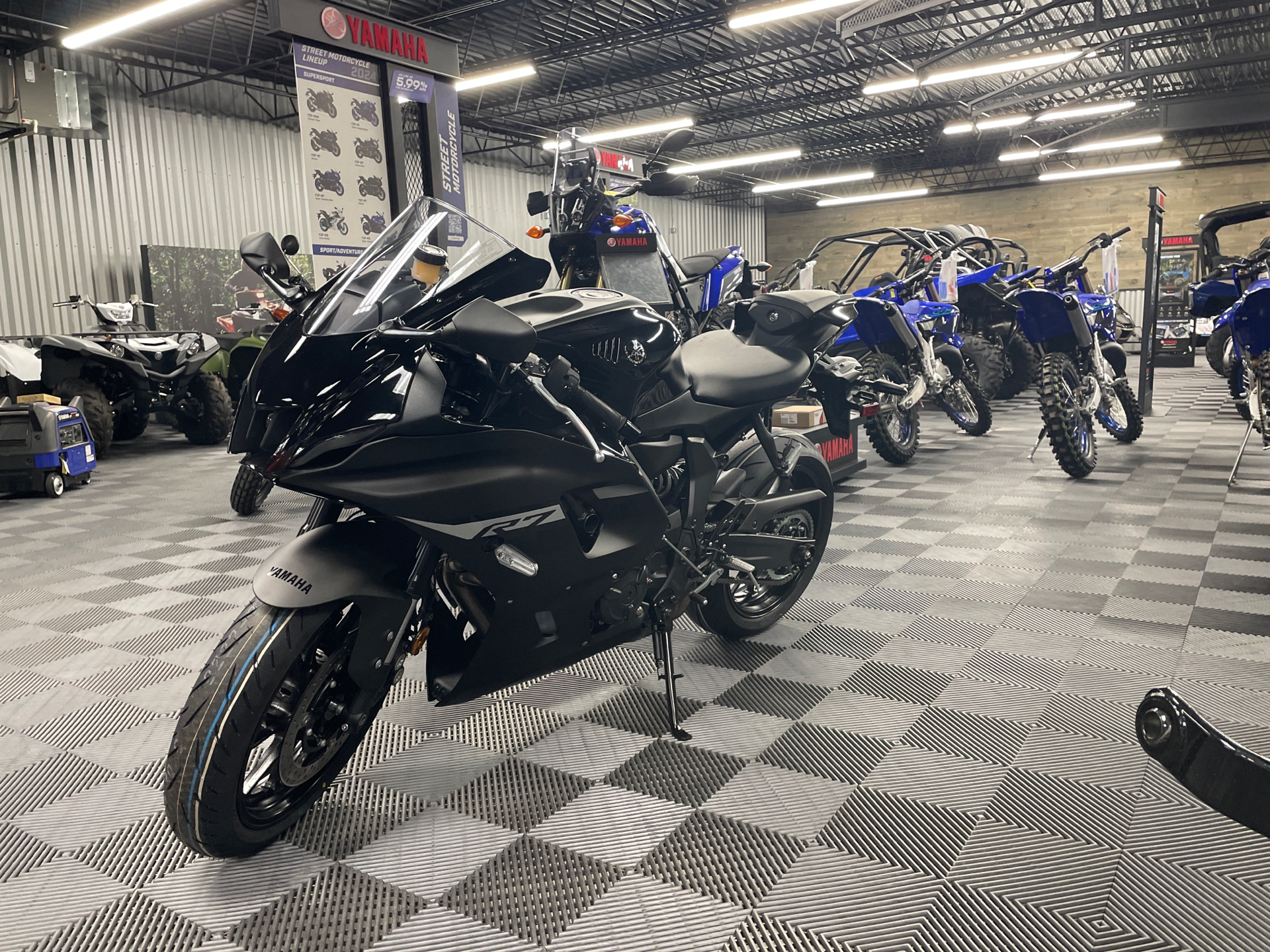 2024 Yamaha YZF-R7 in Medford, Wisconsin - Photo 1