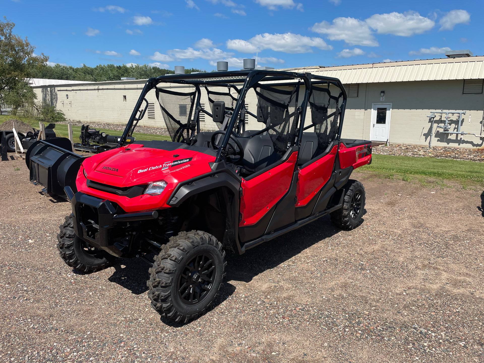 2023 Honda Pioneer 1000-6 Deluxe Crew in Medford, Wisconsin - Photo 1