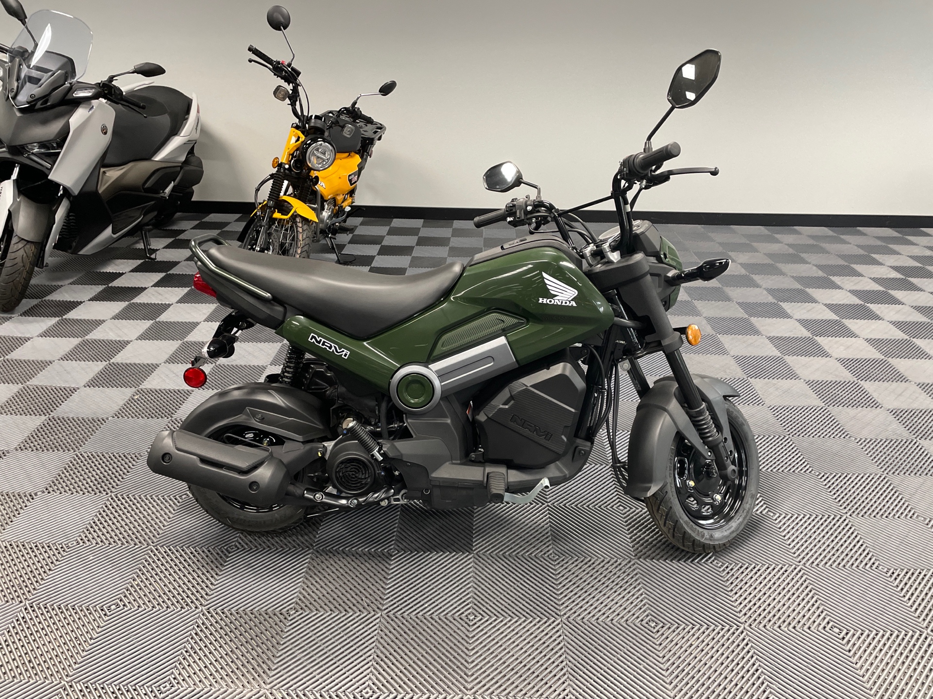 2023 Honda Navi in Medford, Wisconsin - Photo 4