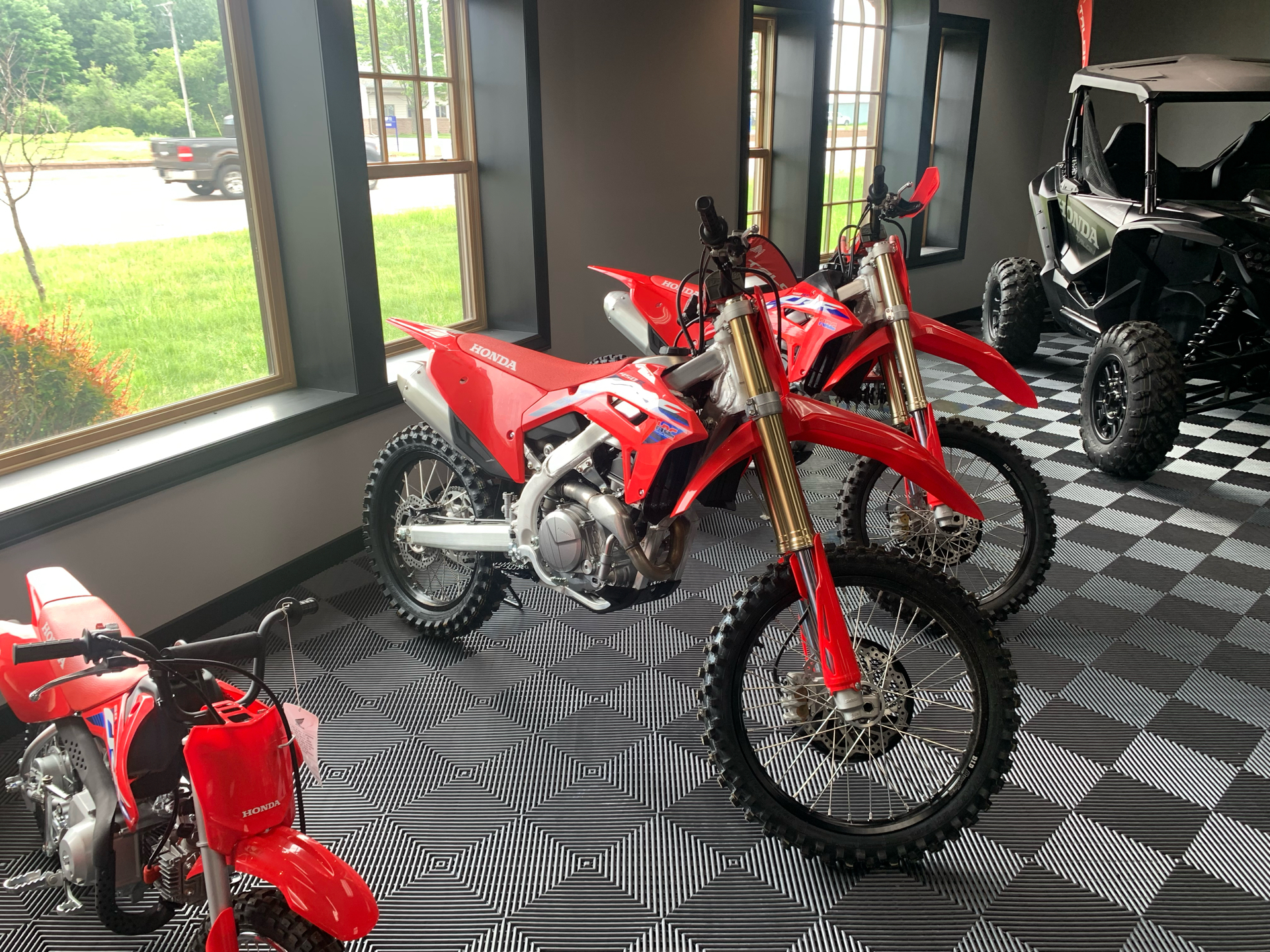 2023 Honda CRF450R in Medford, Wisconsin - Photo 4