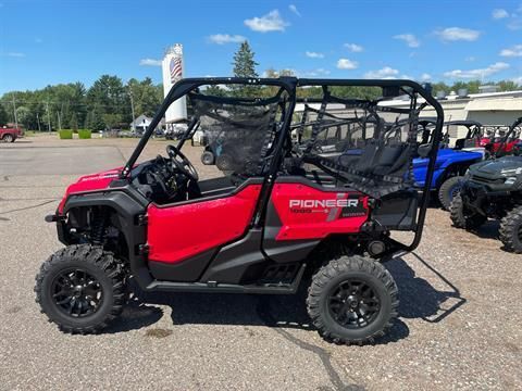 2024 Honda Pioneer 1000-5 Deluxe in Medford, Wisconsin - Photo 6