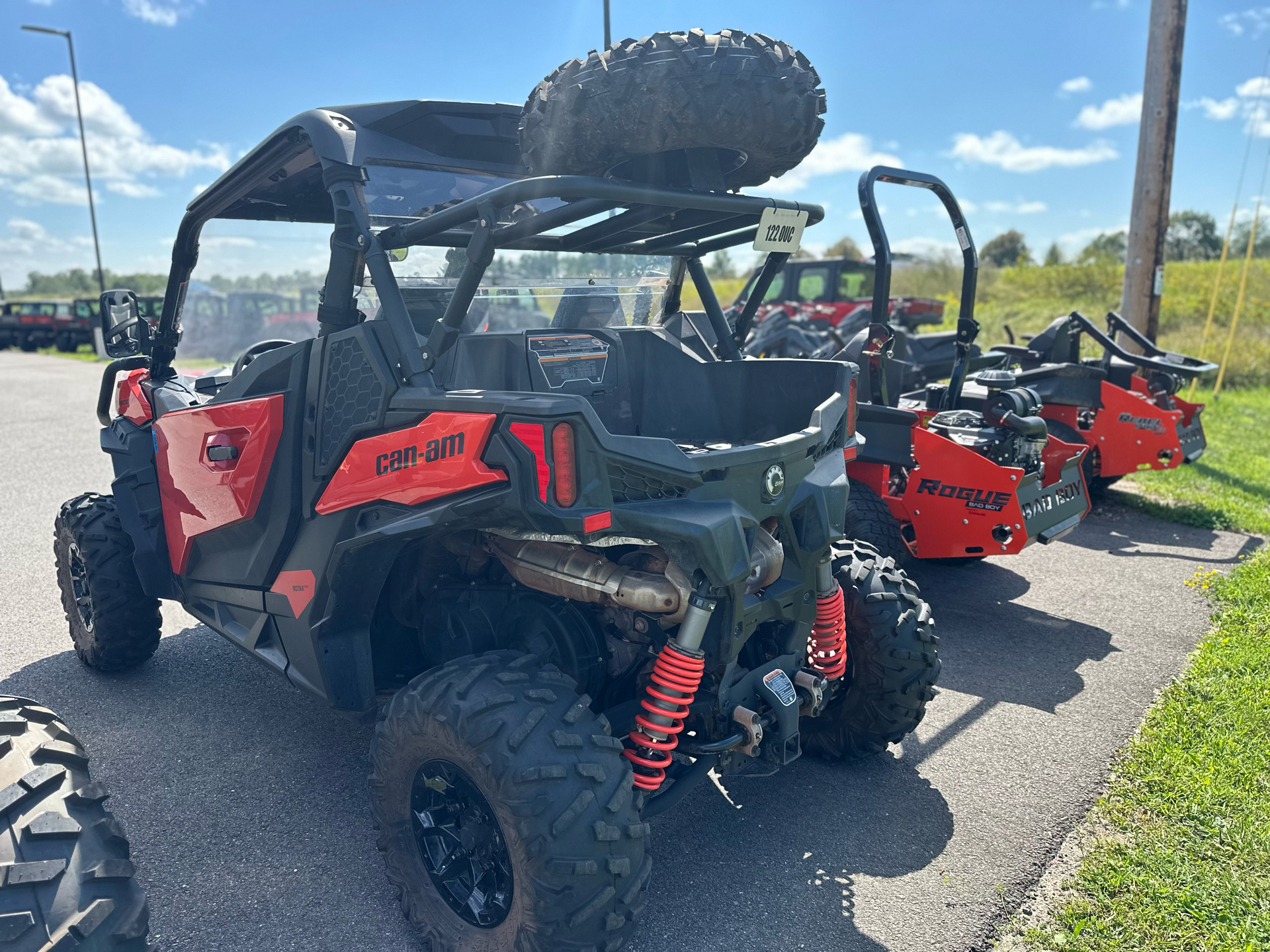 2019 Can-Am Maverick Sport DPS 1000 in Rothschild, Wisconsin - Photo 2