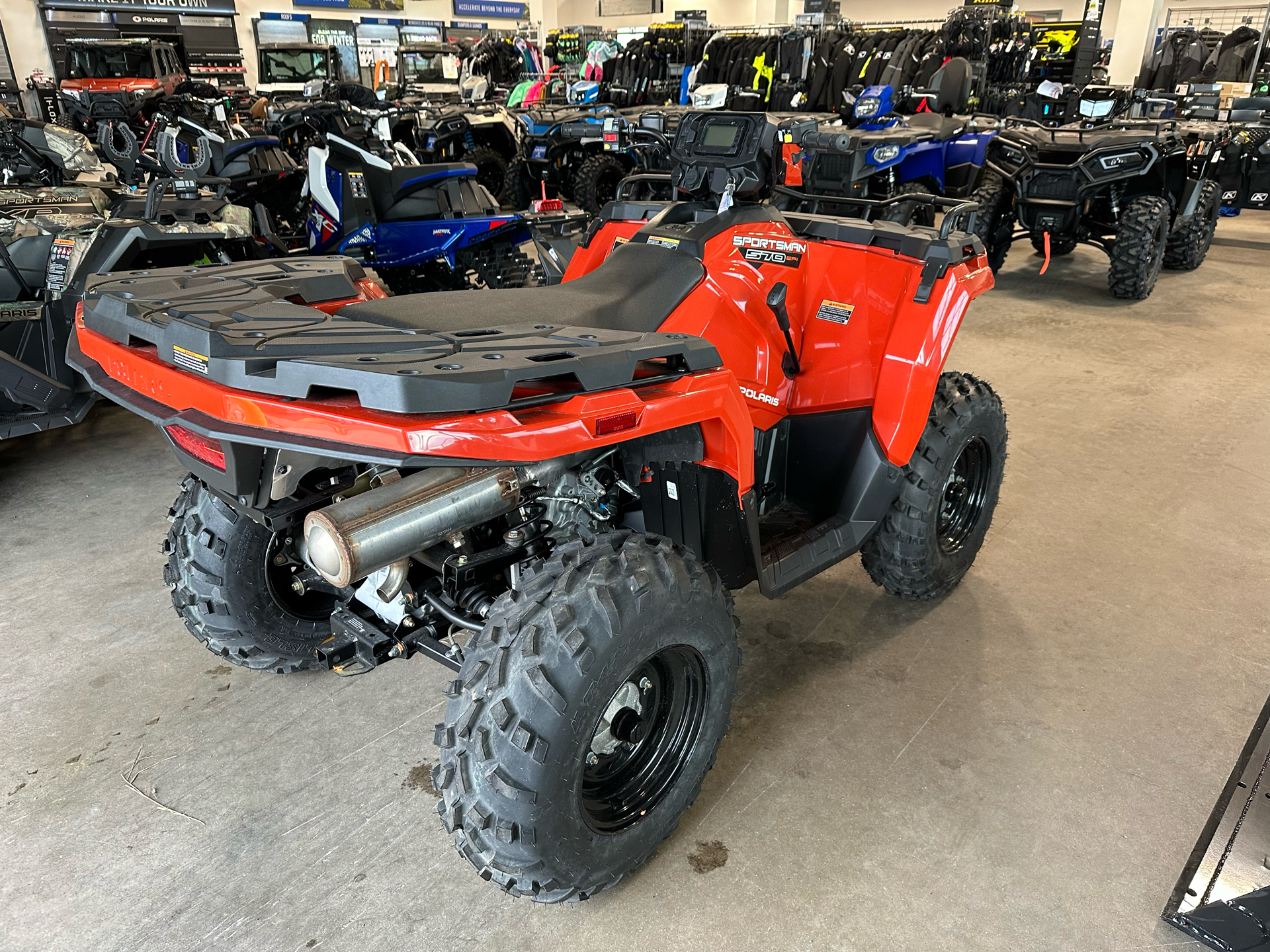 2024 Polaris Sportsman 570 in Rothschild, Wisconsin - Photo 3