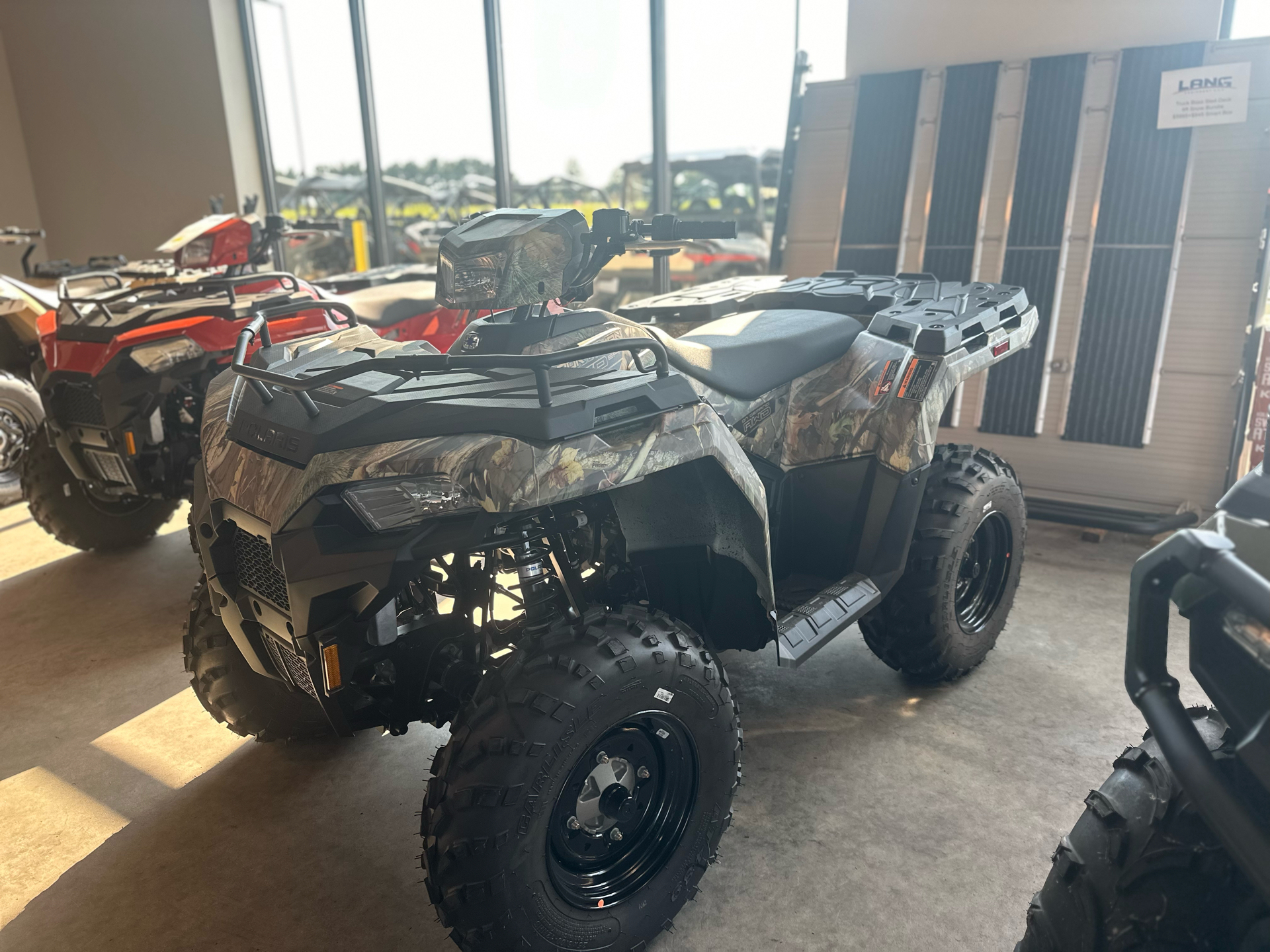 2024 Polaris Sportsman 570 in Rothschild, Wisconsin - Photo 2