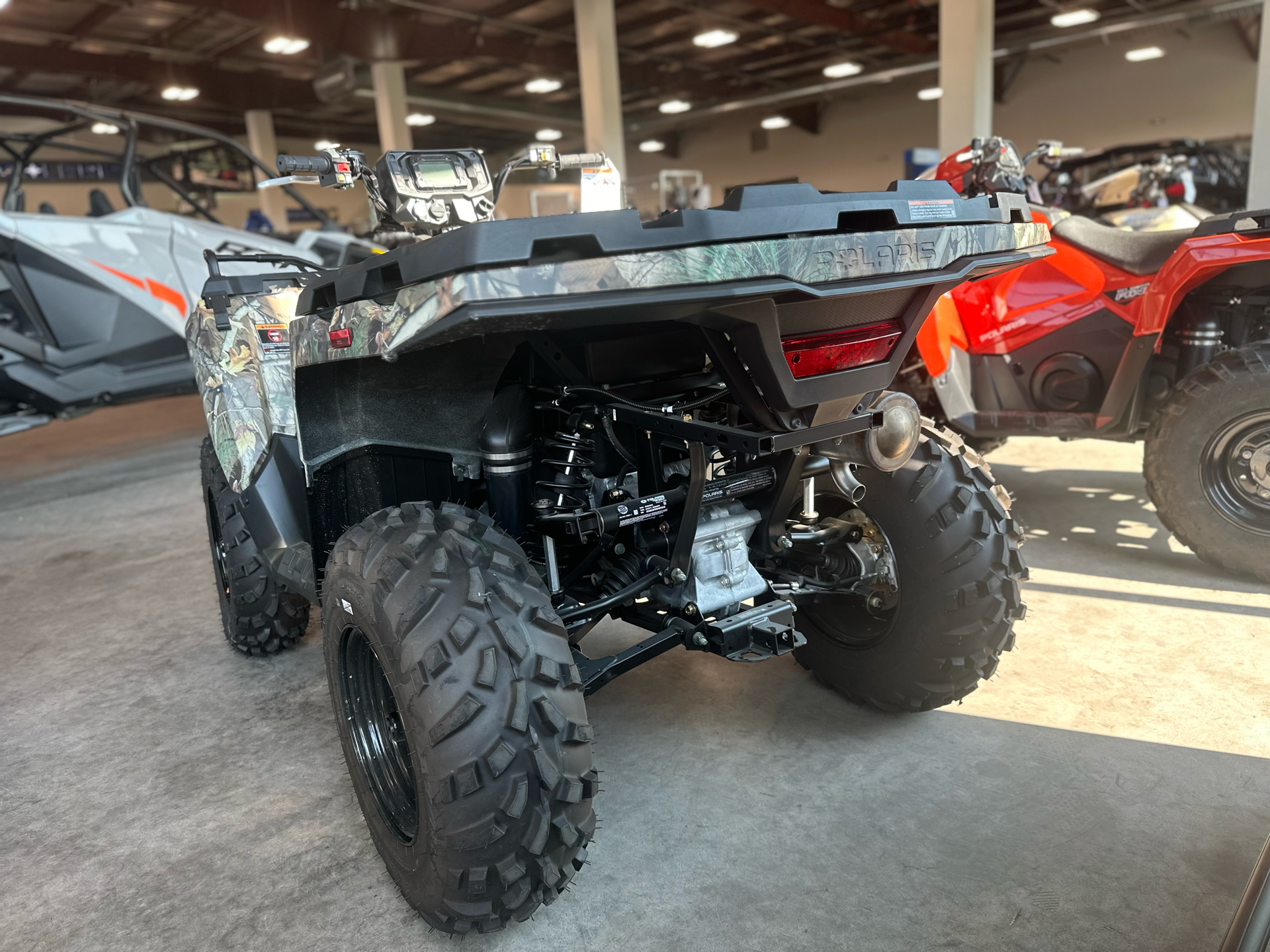 2024 Polaris Sportsman 570 in Rothschild, Wisconsin - Photo 3