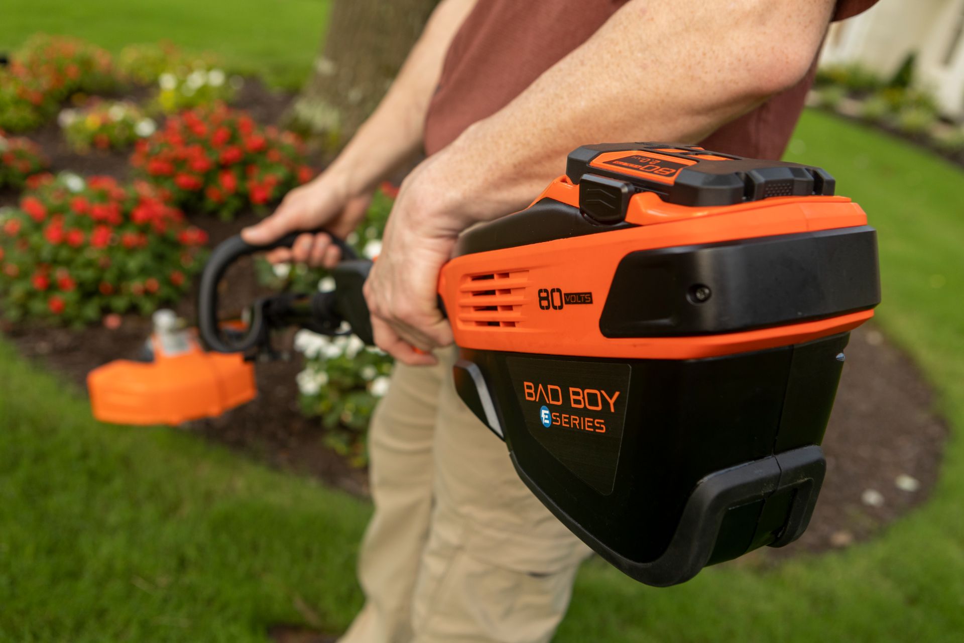 BadBoy E-Series  80V String Trimmer With 2Ah Battery in Rothschild, Wisconsin - Photo 4