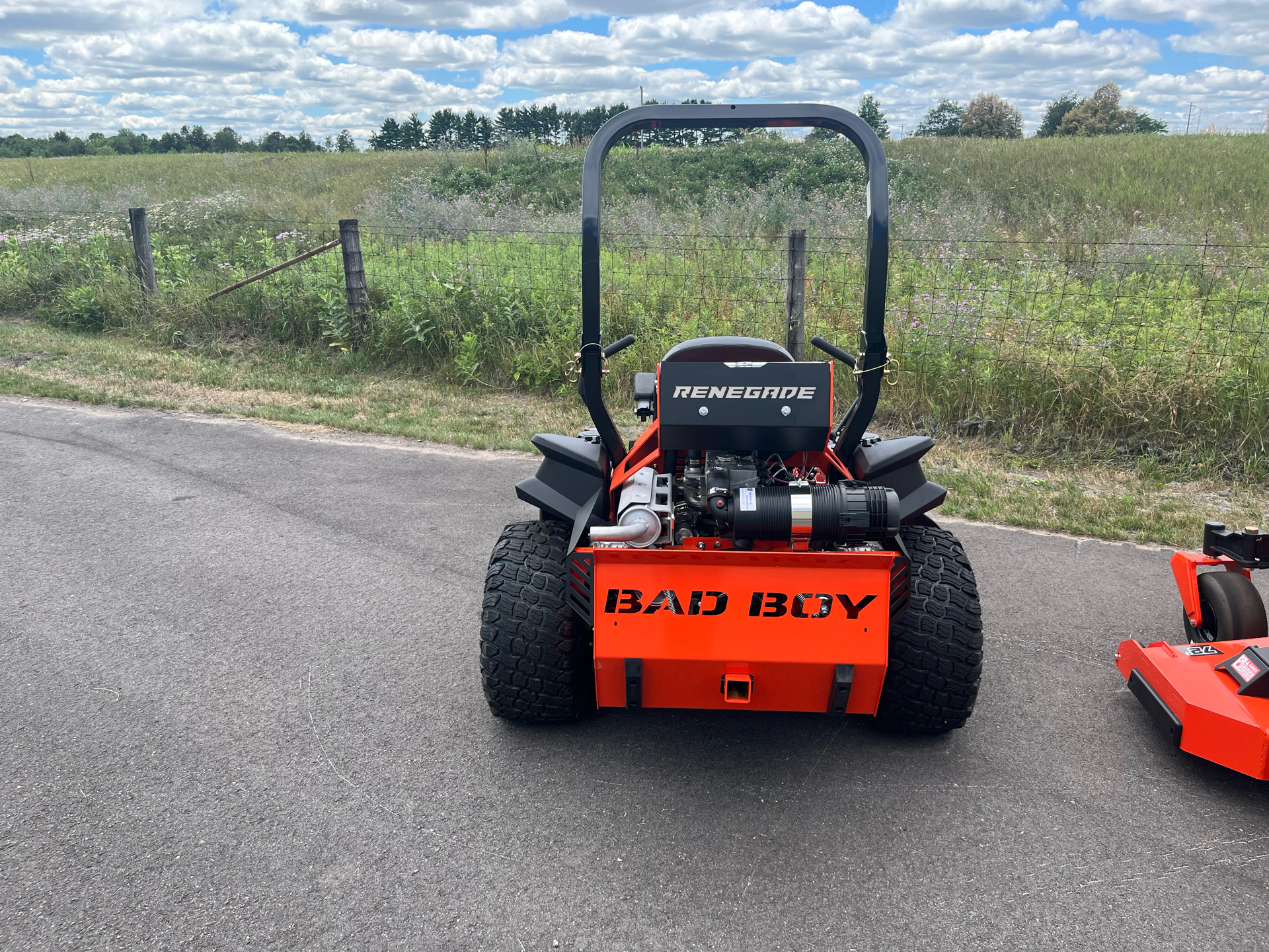 2022 Bad Boy Mowers Renegade Diesel 61 in. Perkins 24.7 hp in Rothschild, Wisconsin - Photo 4