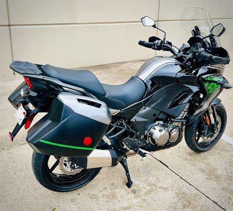 2022 Kawasaki Versys 1000 SE LT+ in Plano, Texas - Photo 4