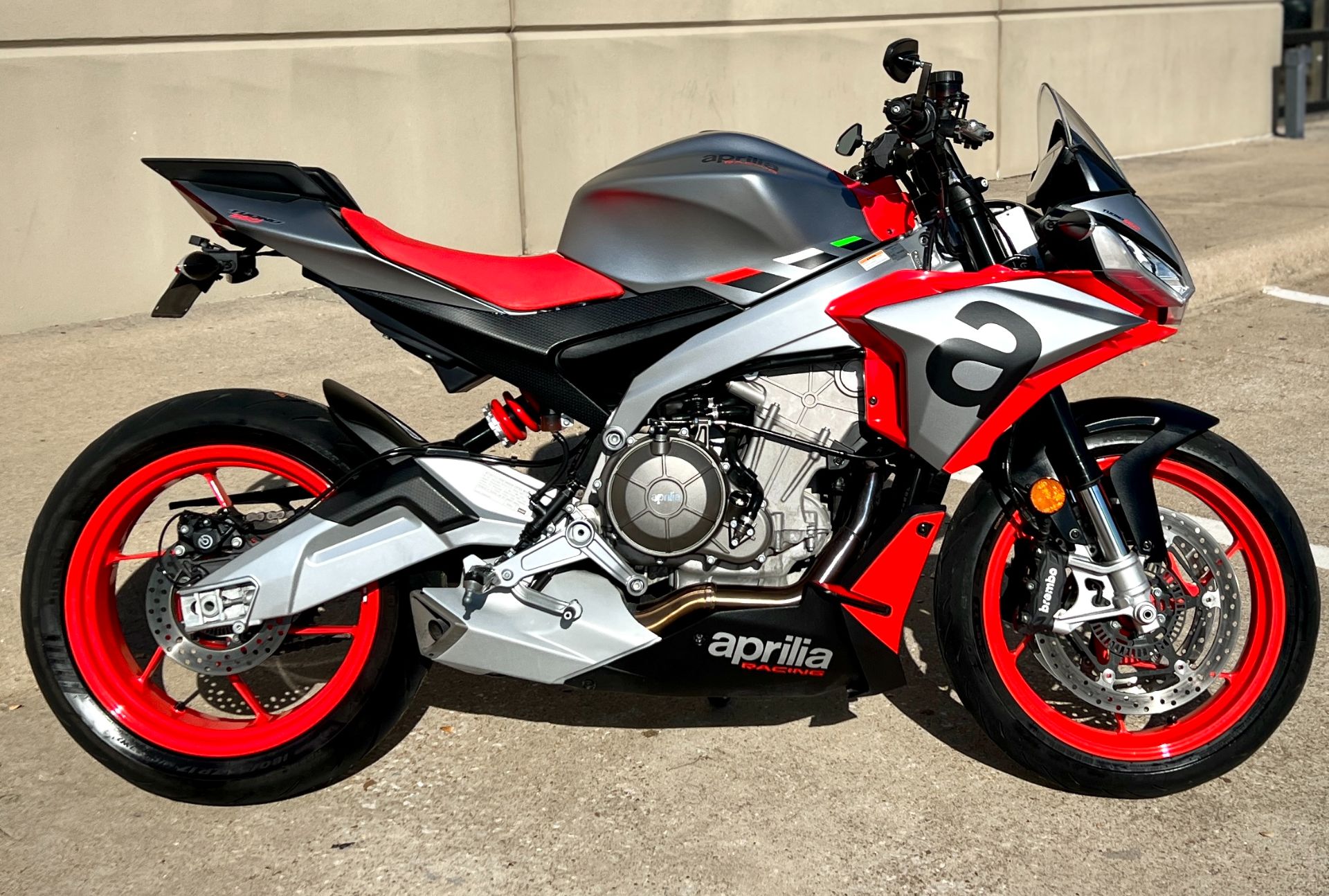 2021 Aprilia Tuono 660 in Plano, Texas - Photo 1