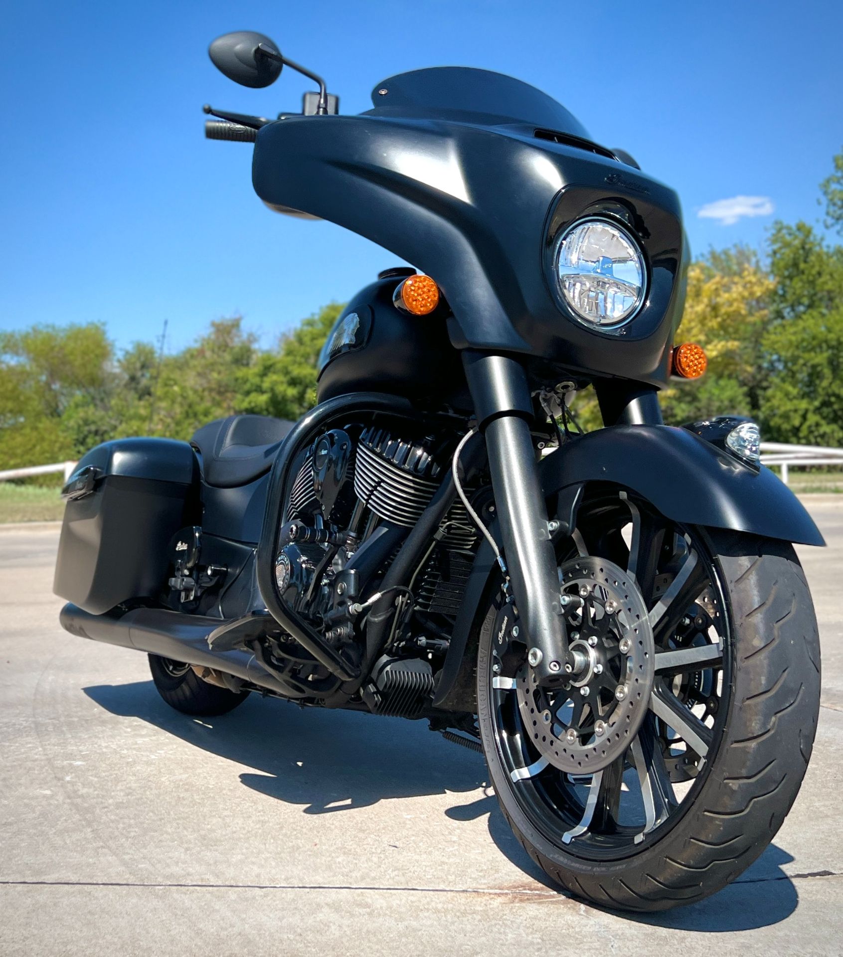 2019 Indian Motorcycle Chieftain® Dark Horse® ABS in Plano, Texas - Photo 19