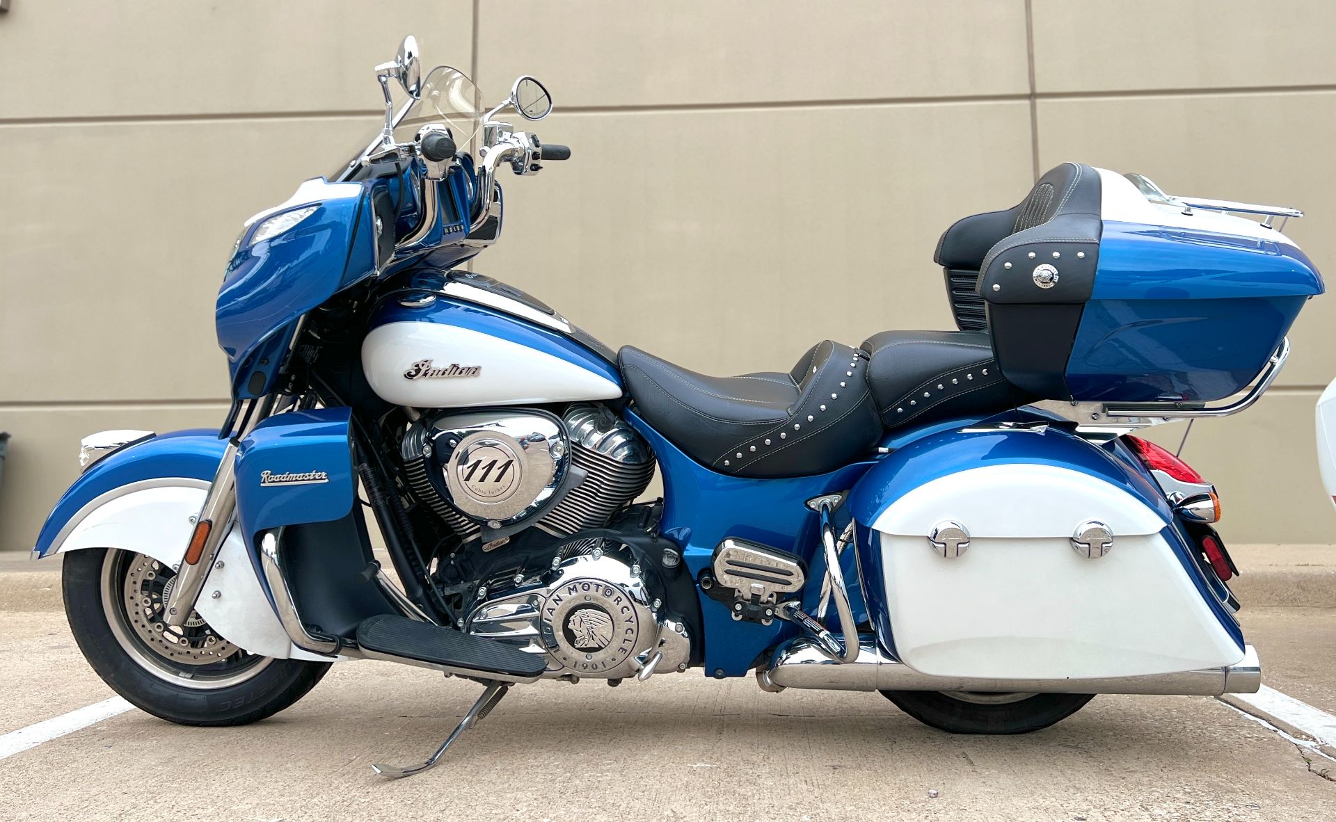 2019 Indian Motorcycle Roadmaster® ABS in Plano, Texas - Photo 9