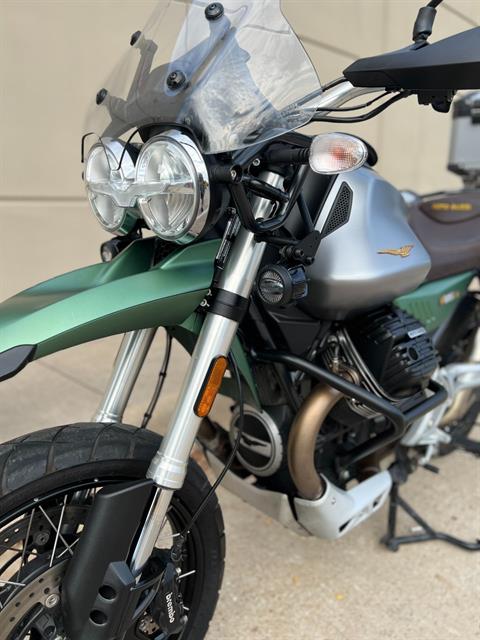 2021 Moto Guzzi V85 TT Centenario E5 in Plano, Texas - Photo 5