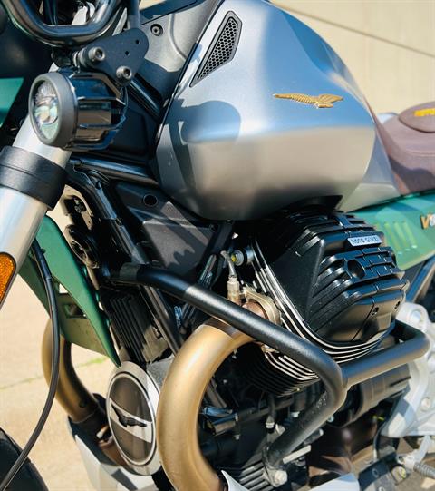 2021 Moto Guzzi V85 TT Centenario E5 in Plano, Texas - Photo 11