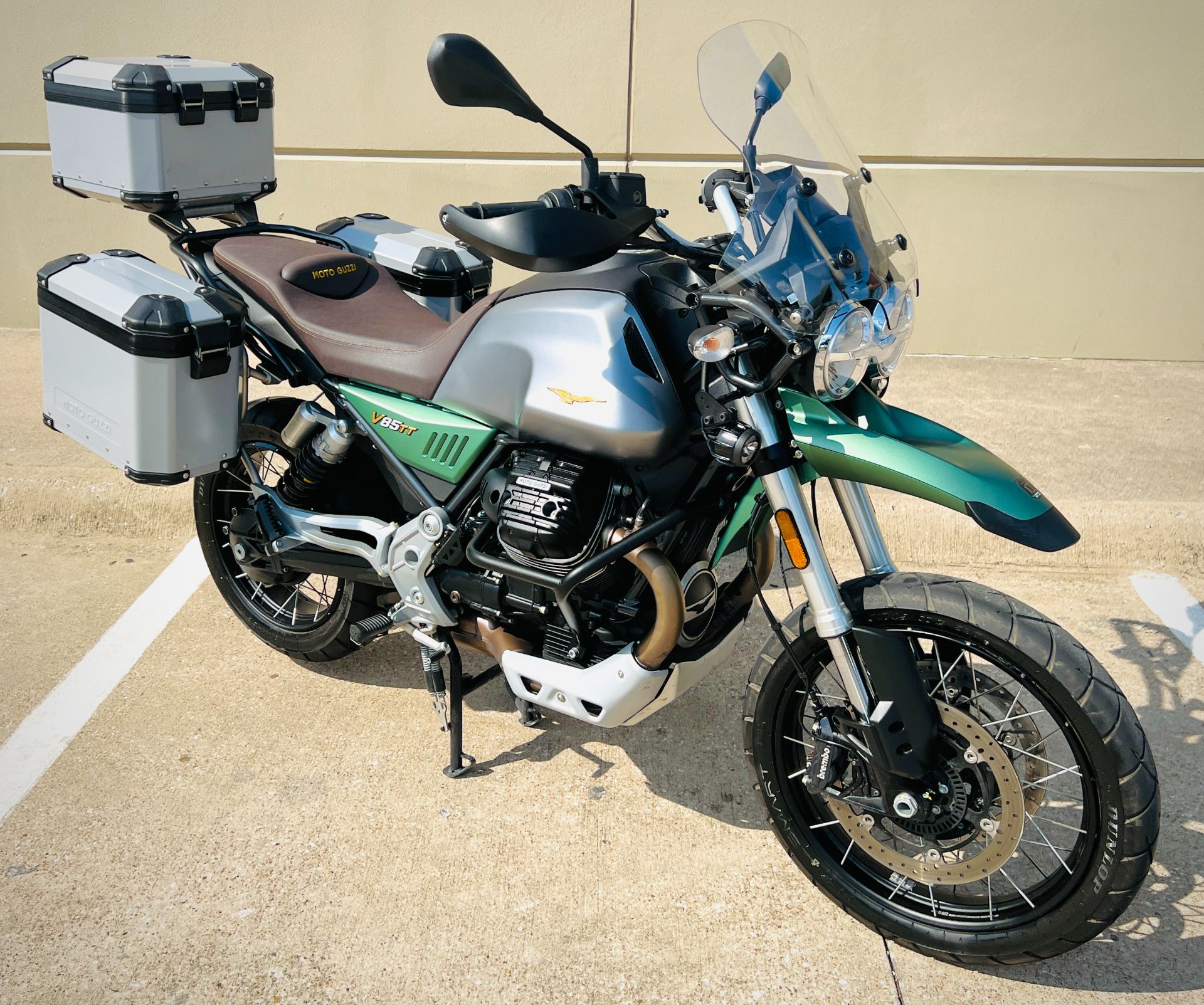 2021 Moto Guzzi V85 TT Centenario E5 in Plano, Texas - Photo 12