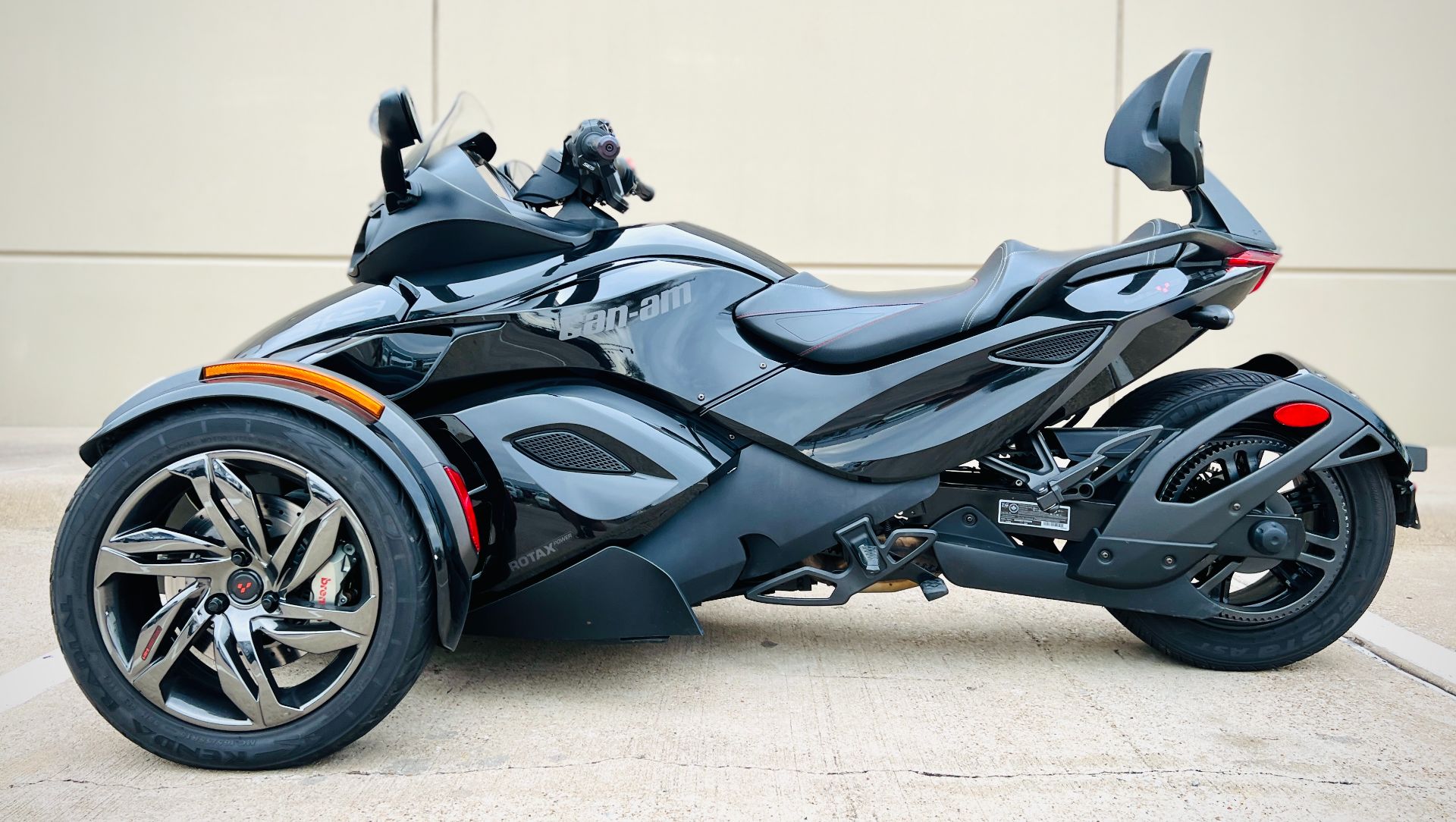 2016 Can-Am Spyder RS-S SE5 in Plano, Texas - Photo 7