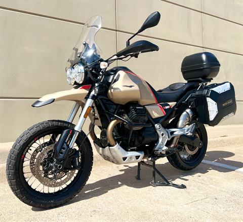 2020 Moto Guzzi V85 TT Travel in Plano, Texas - Photo 9