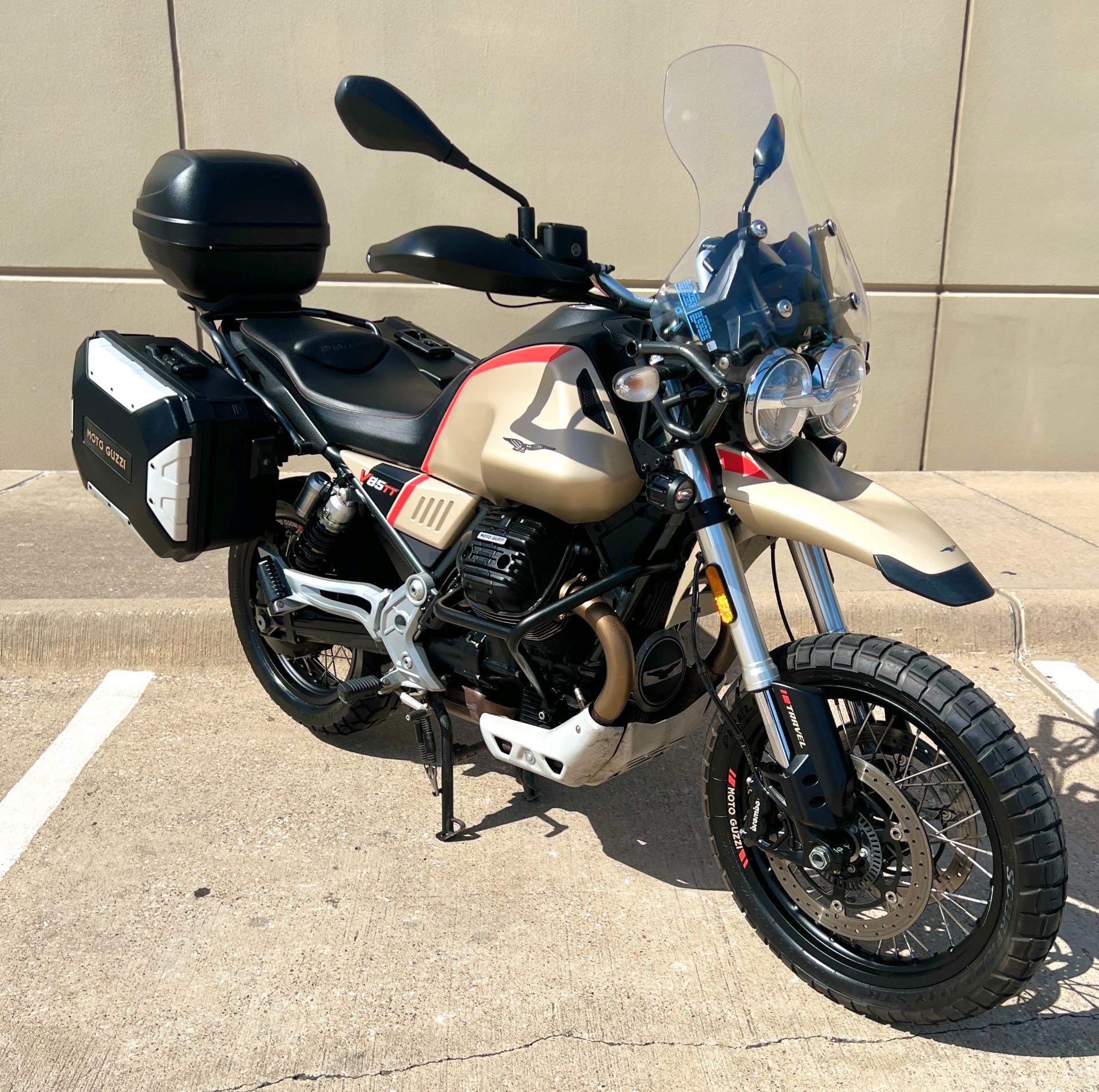2020 Moto Guzzi V85 TT Travel in Plano, Texas - Photo 11