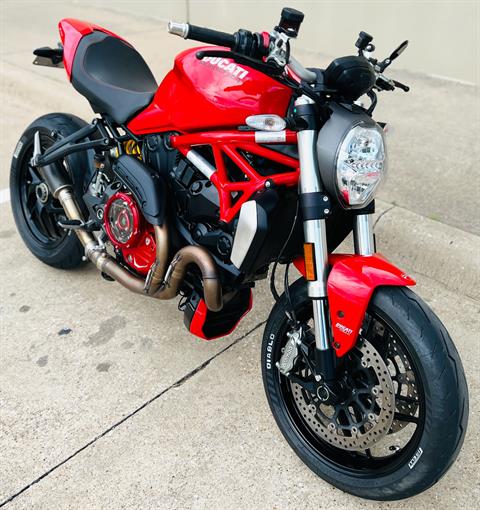 2019 Ducati Monster 1200 in Plano, Texas - Photo 2