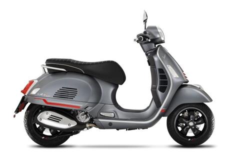 2022 Vespa GTS SUPERSPORT 300 in Plano, Texas
