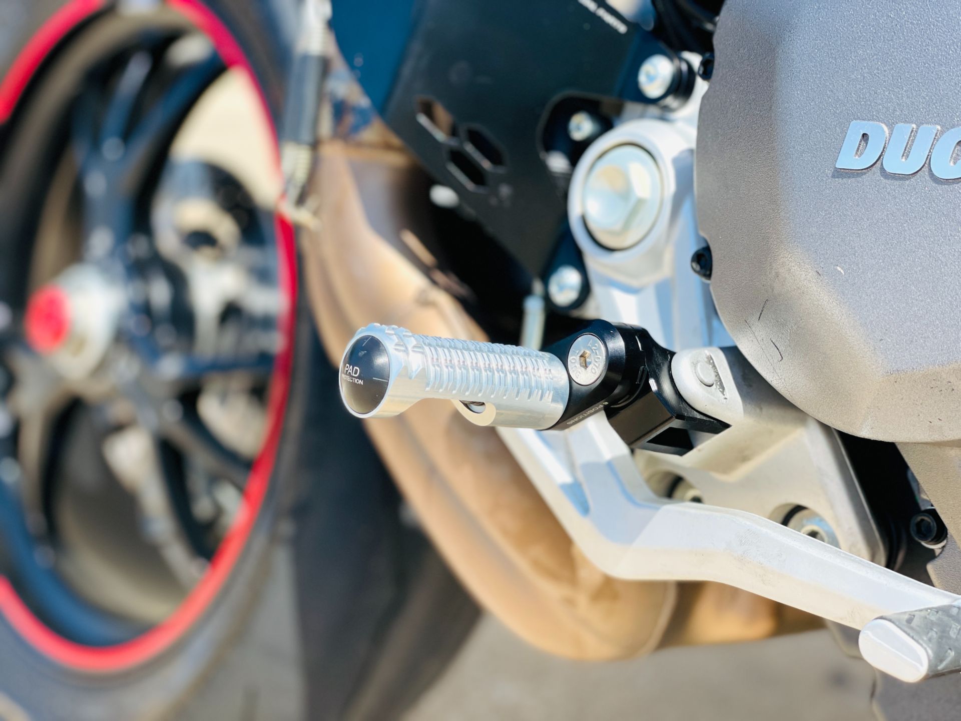 2020 Ducati Hypermotard 950 SP in Plano, Texas - Photo 9