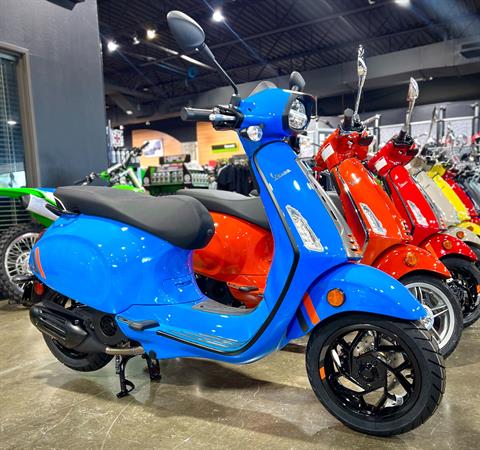 2024 Vespa Sprint 150 S in Plano, Texas - Photo 2