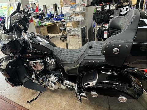 2024 Indian Motorcycle Roadmaster® with PowerBand Audio Package in Mineola, New York - Photo 2