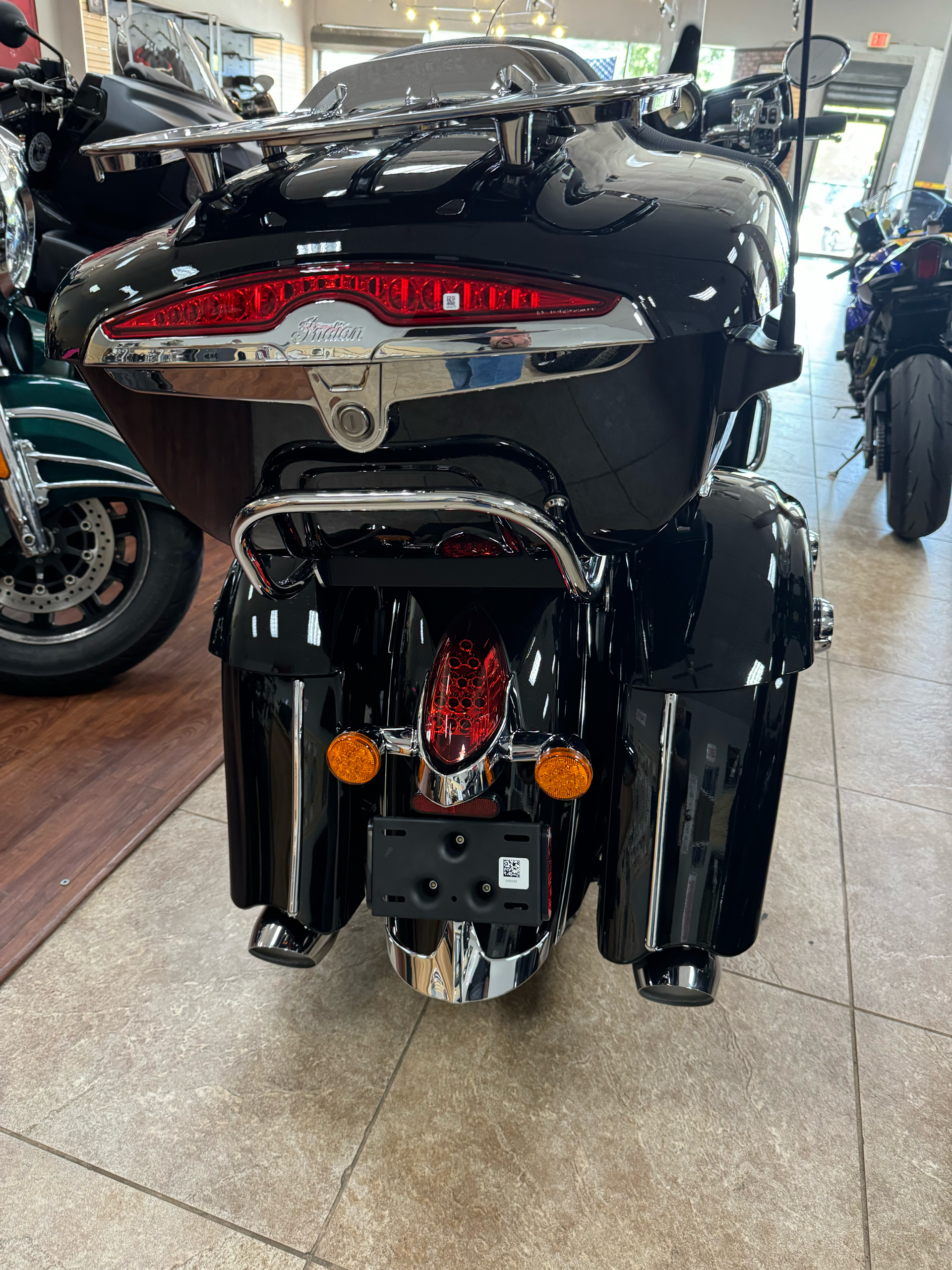 2024 Indian Motorcycle Roadmaster® with PowerBand Audio Package in Mineola, New York - Photo 4