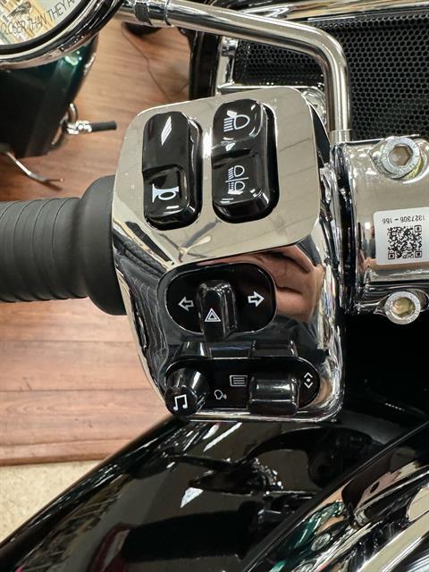 2024 Indian Motorcycle Roadmaster® with PowerBand Audio Package in Mineola, New York - Photo 7