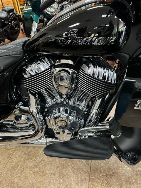 2024 Indian Motorcycle Roadmaster® with PowerBand Audio Package in Mineola, New York - Photo 13