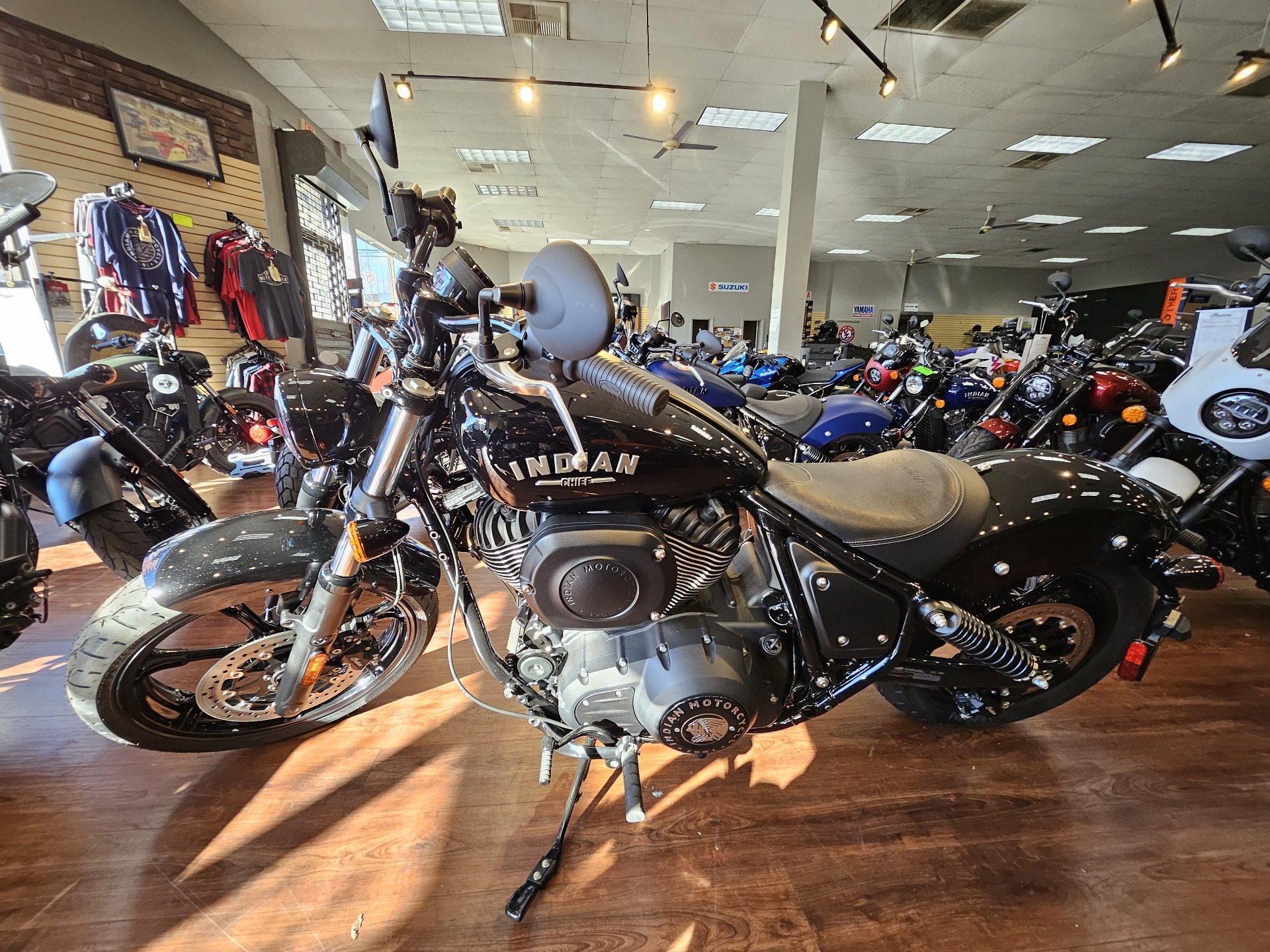 2023 Indian Motorcycle Chief ABS in Mineola, New York - Photo 2