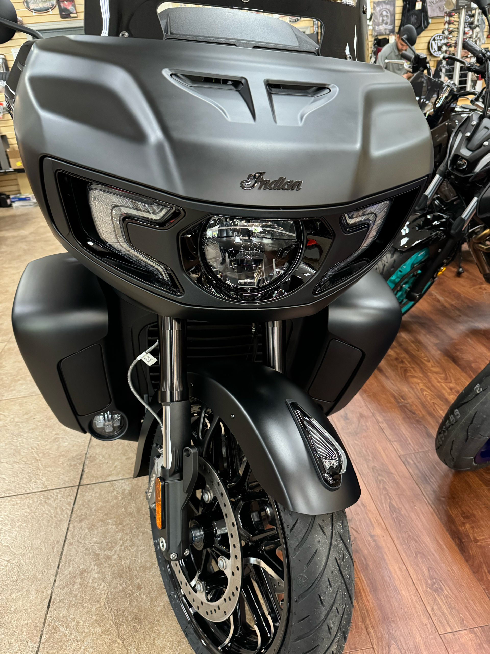 2024 Indian Motorcycle Pursuit® Dark Horse® with PowerBand Audio Package in Mineola, New York - Photo 3