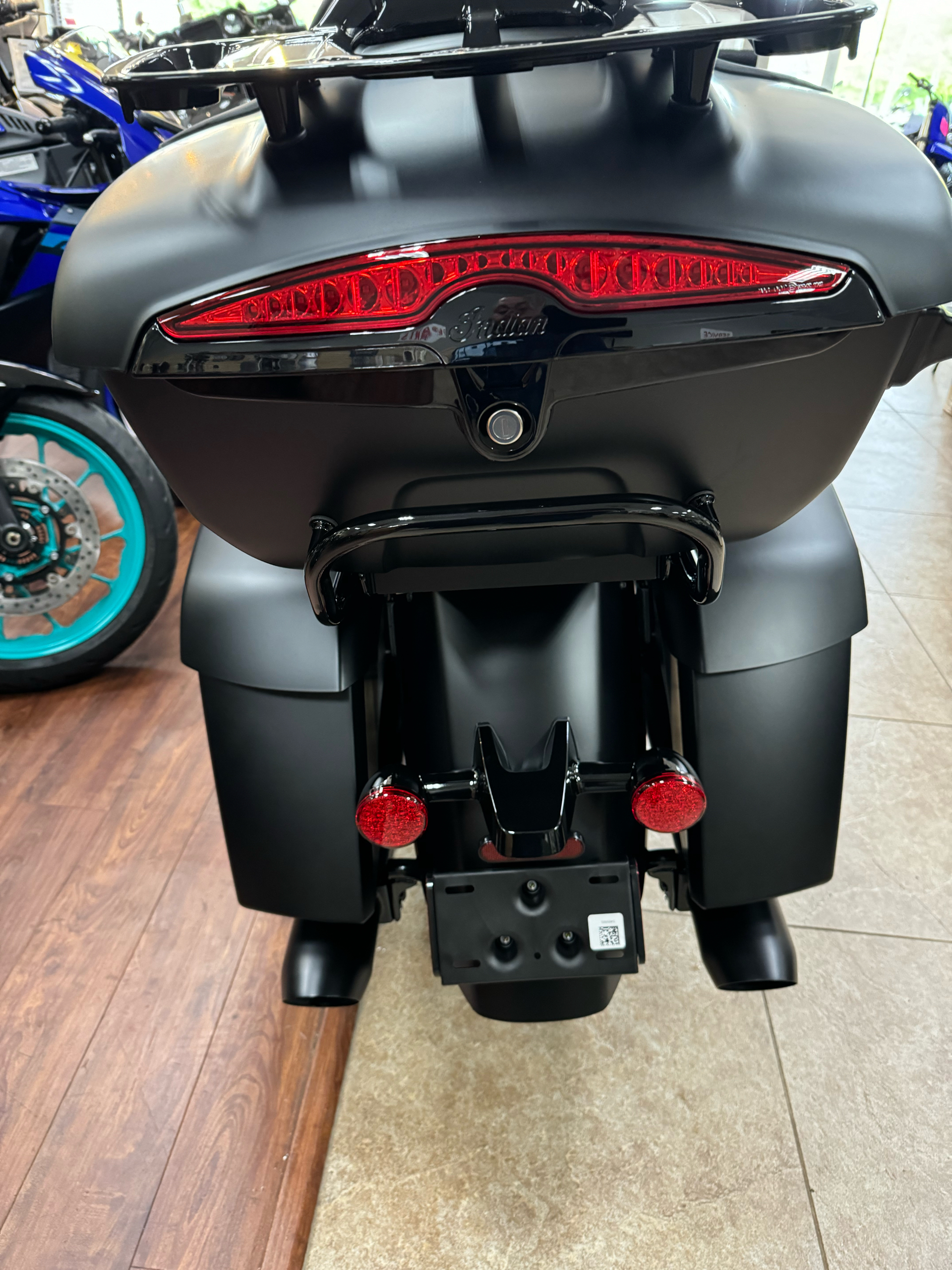 2024 Indian Motorcycle Pursuit® Dark Horse® with PowerBand Audio Package in Mineola, New York - Photo 4