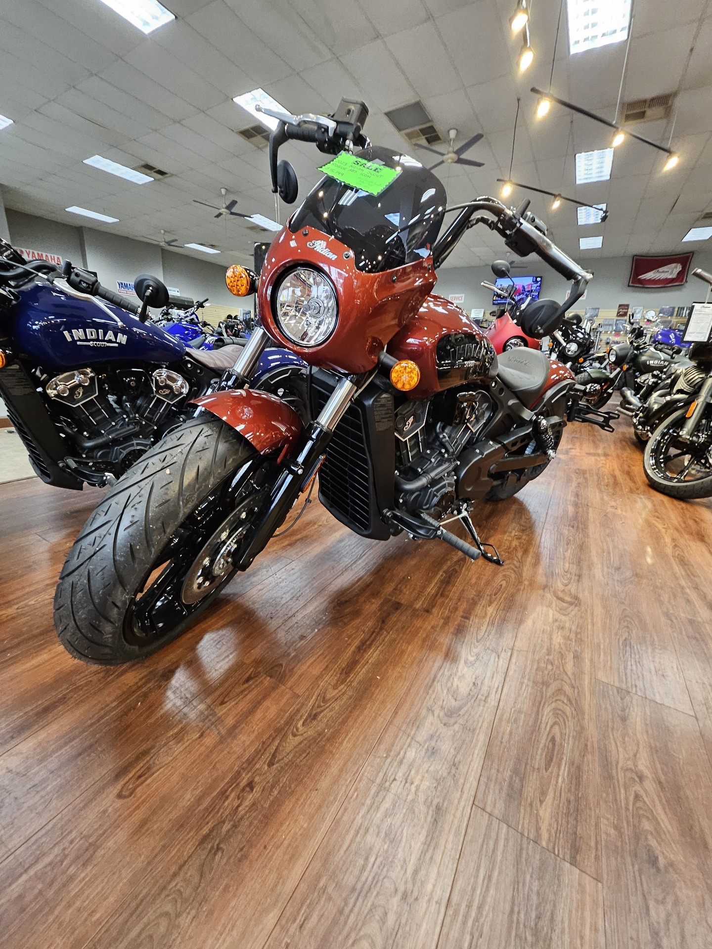 2023 Indian Motorcycle Scout® Rogue ABS Icon in Mineola, New York - Photo 2