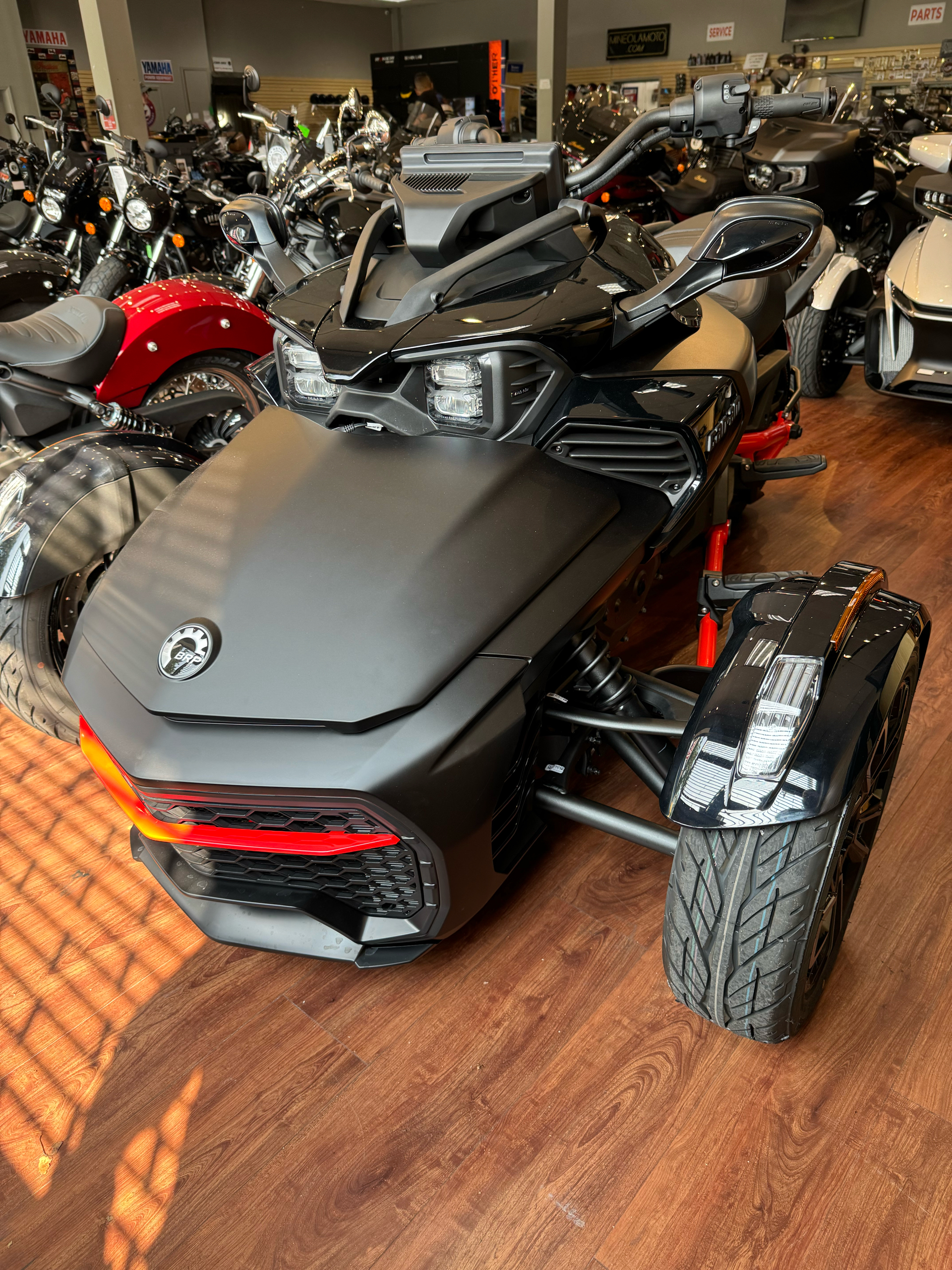 2024 Can-Am SPYDER F3-S in Mineola, New York - Photo 2