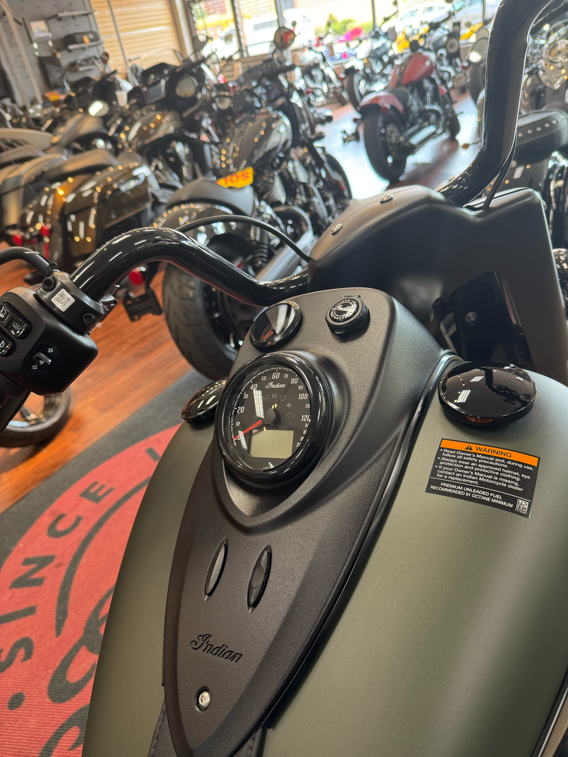 2024 Indian Motorcycle Springfield® Dark Horse® in Mineola, New York - Photo 6