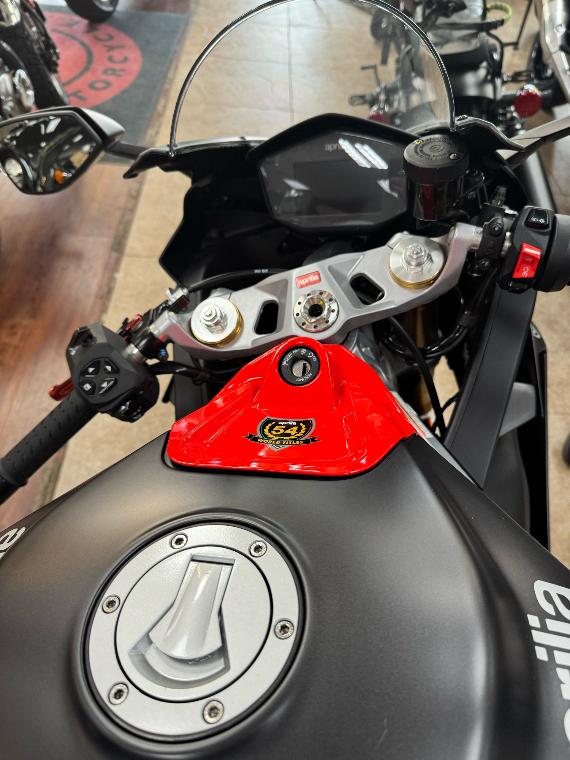 2021 Aprilia RS 660 in Mineola, New York - Photo 16