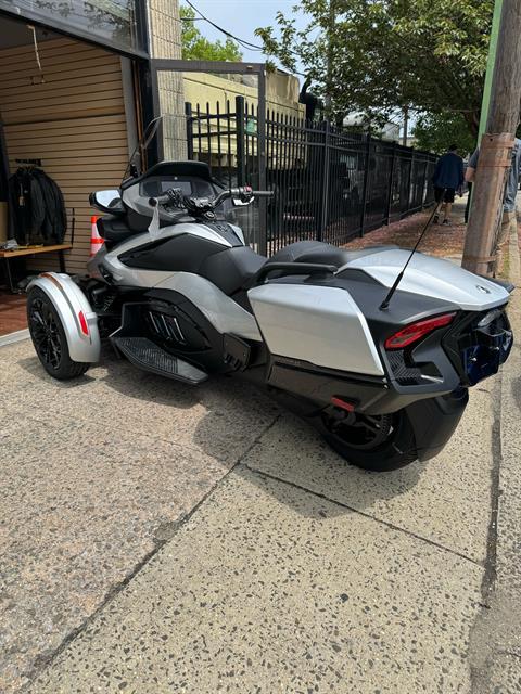 2023 Can-Am SPYDER RT GY in Mineola, New York - Photo 2