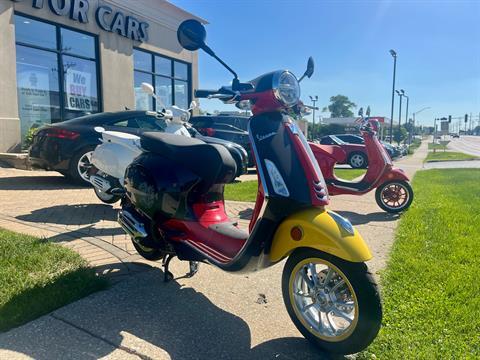 2023 Vespa Primavera 150 Disney Mickey Mouse Edition By Vespa in Downers Grove, Illinois - Photo 3