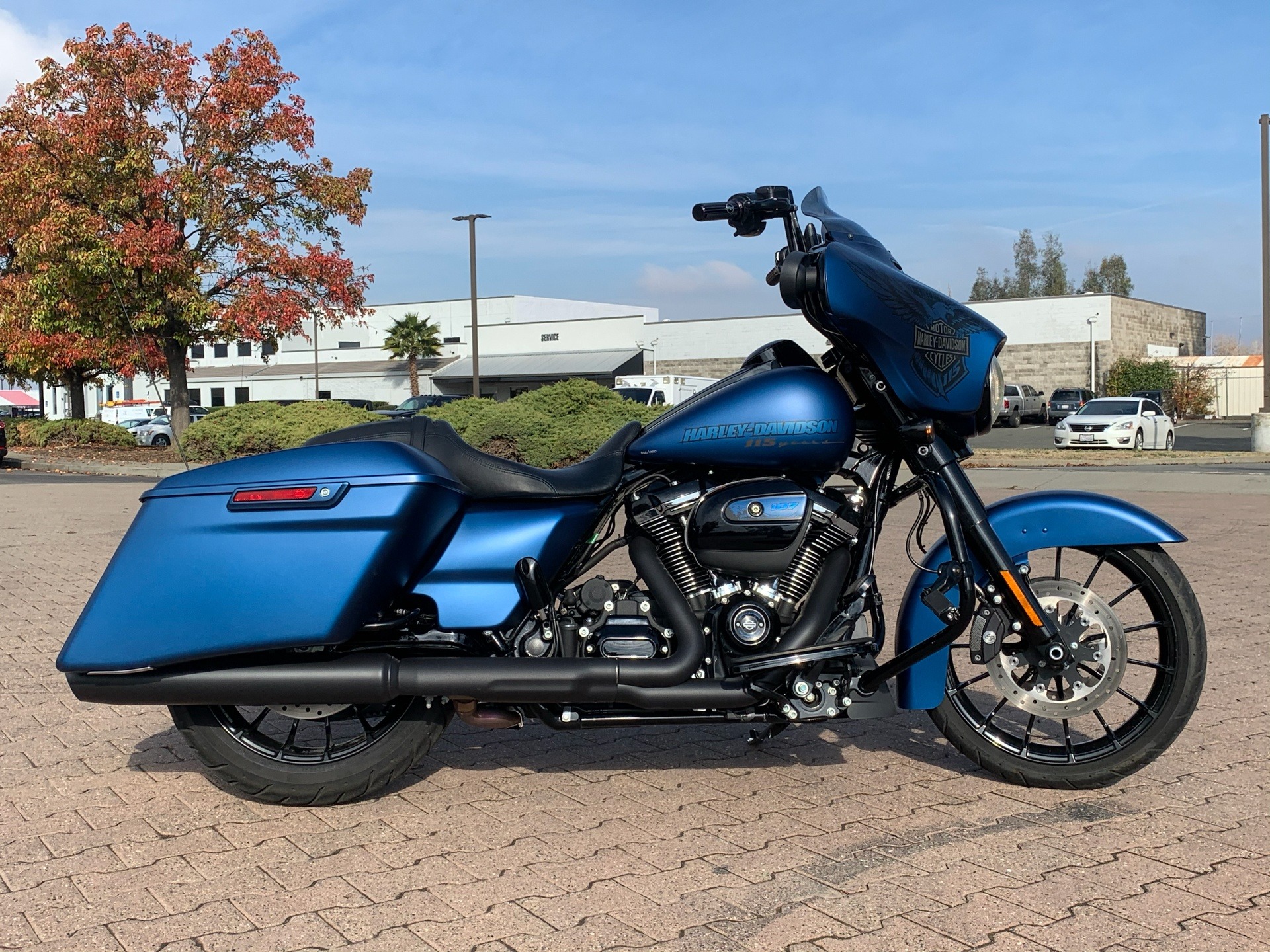 2018 anniversary street glide for sale