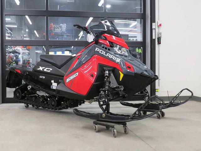 2024 Polaris 650 Indy XC 137 ES in New Hudson, Michigan - Photo 2