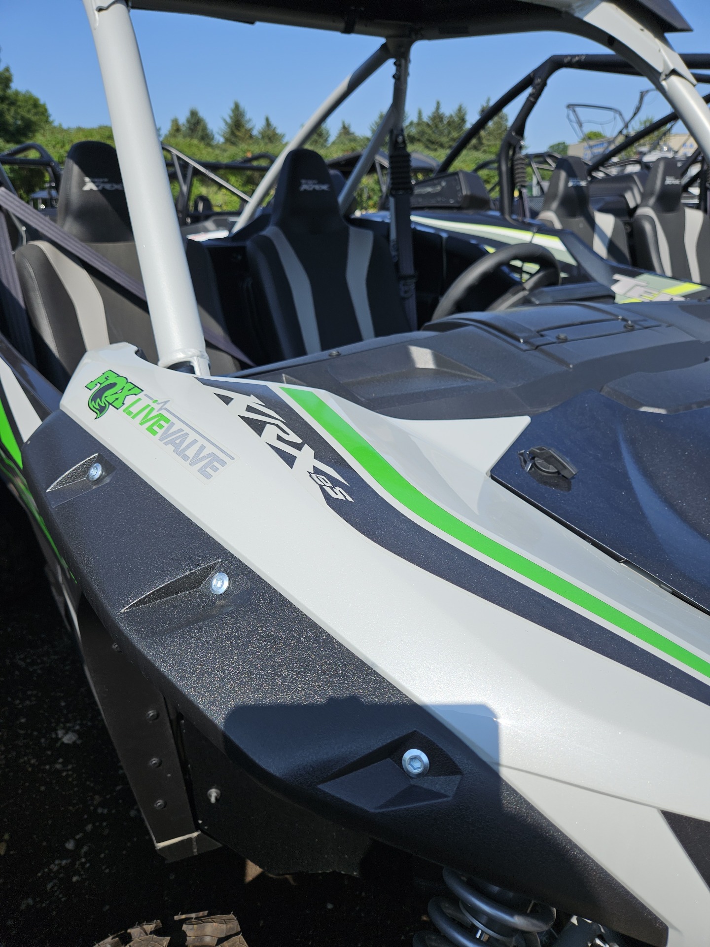 2024 Kawasaki Teryx KRX 1000 eS in New Hudson, Michigan - Photo 4