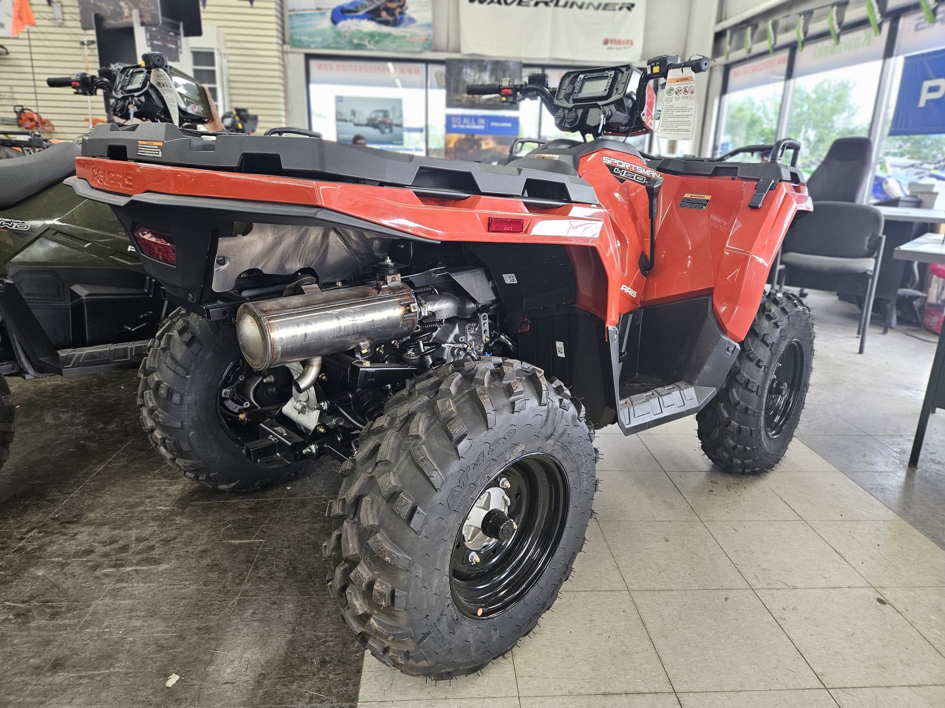 2024 Polaris Sportsman 570 in New Hudson, Michigan - Photo 3