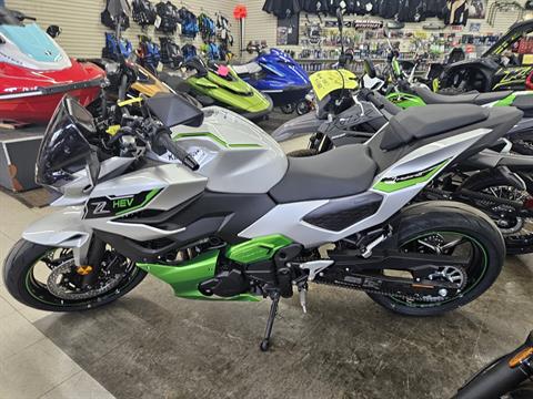 2024 Kawasaki Z7 Hybrid ABS in New Hudson, Michigan - Photo 6