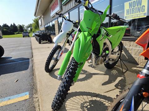 2025 Kawasaki KX 450 in New Hudson, Michigan - Photo 7