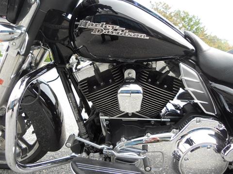 2014 Harley-Davidson Street Glide® in Derry, New Hampshire - Photo 6